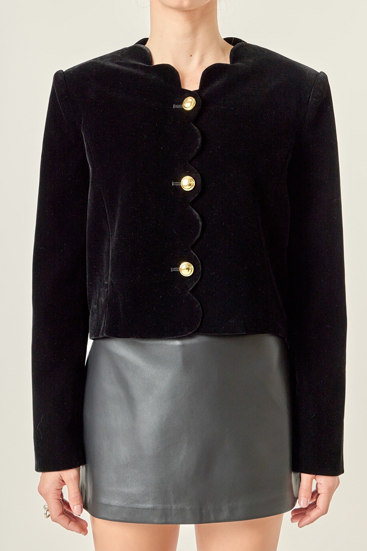 vee jacket